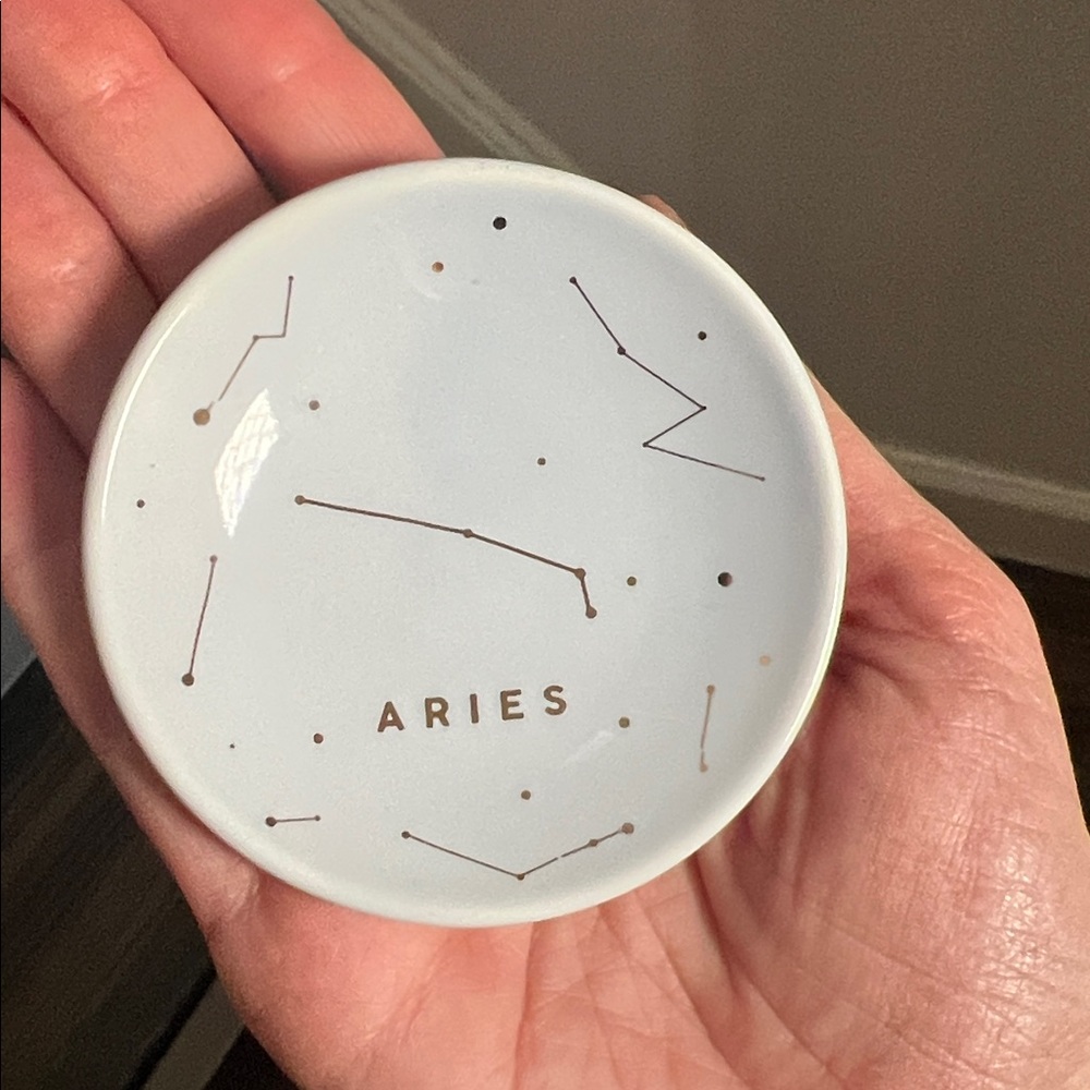 Lucky Feather Aries trinket ring dish